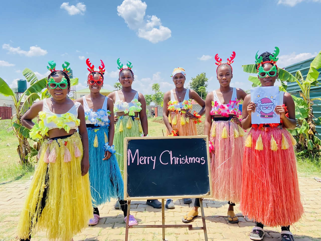 African Grass Skirt Team